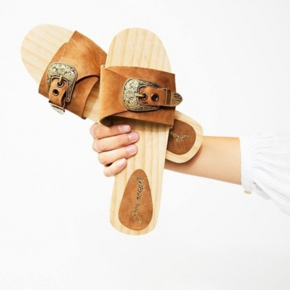 NIB Free People Westtown Slide Clogs / Mules - Picture 2 of 6